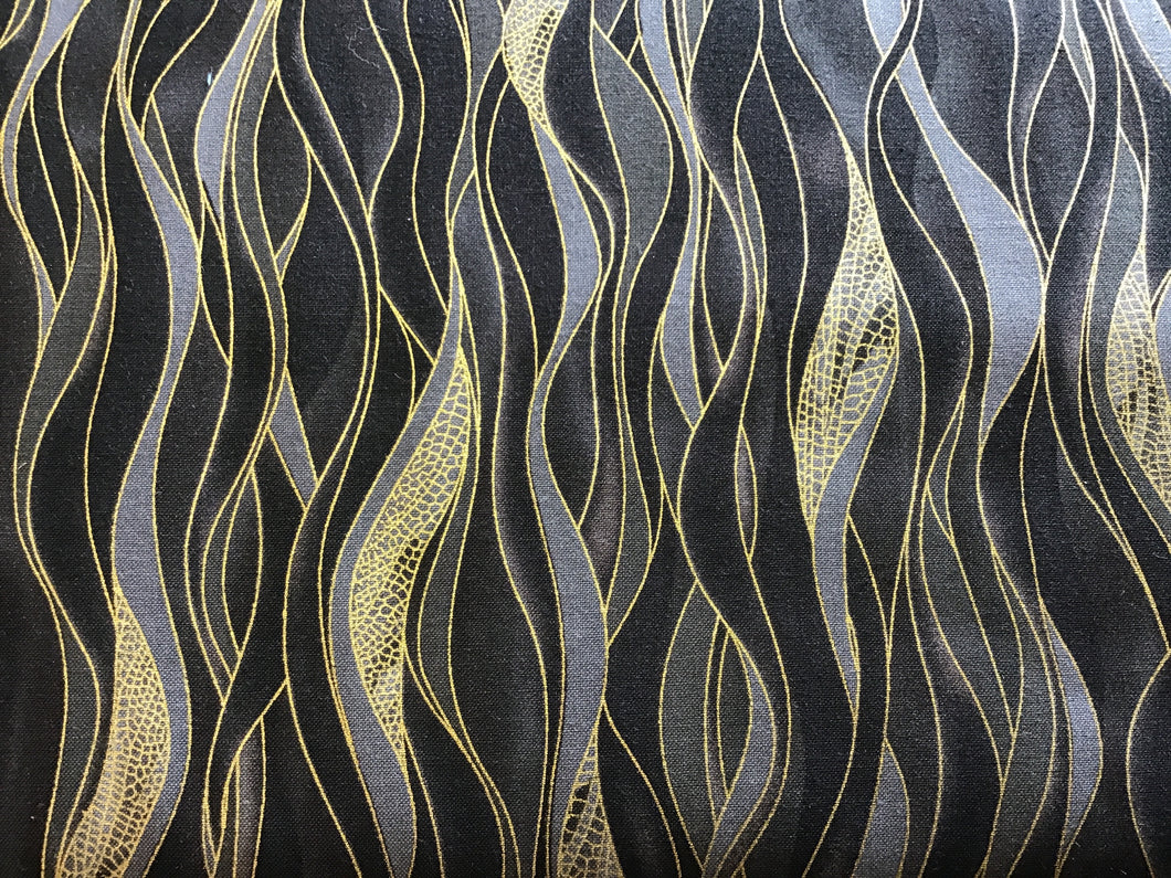 Dancing Waves Black and Gold